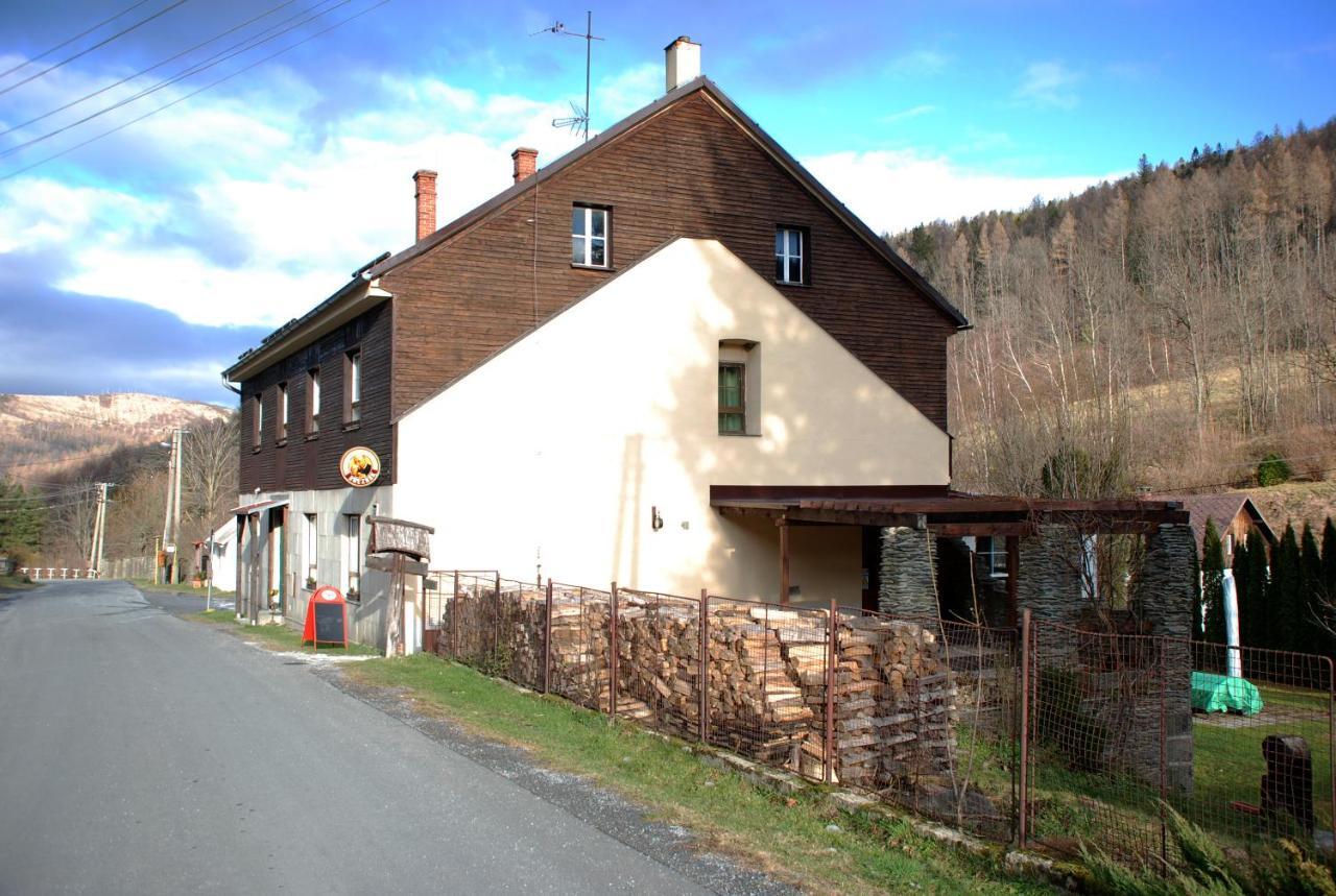 Penzion Hájenka Petrovice (Olomouc) Exterior foto